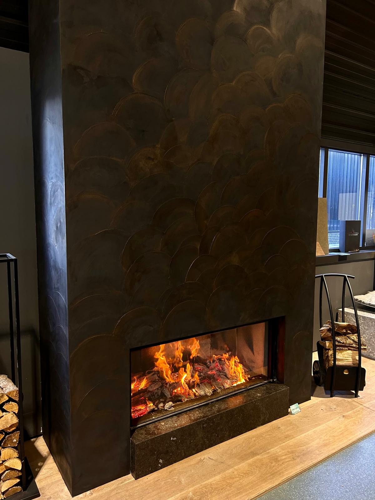 van-der-pluijm-verwarming-showroom-elektrische-haard